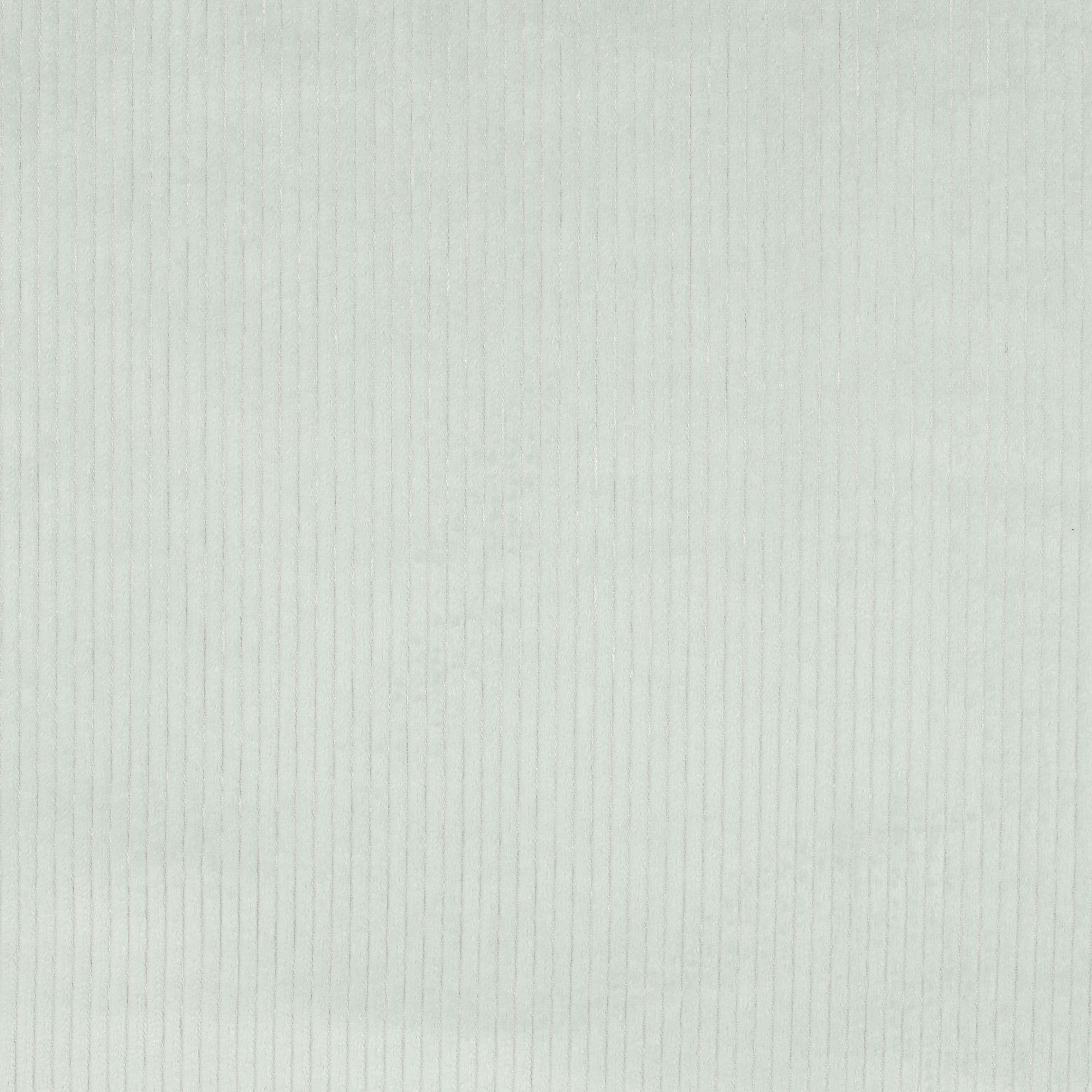 /H/i/HighRes_05130_030_1_1.jpg